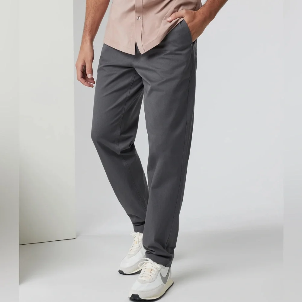 Vuori All Ways Elastic Waist Pant Grey Size M‎ Outdoor Athleisure Sporty Dressy
